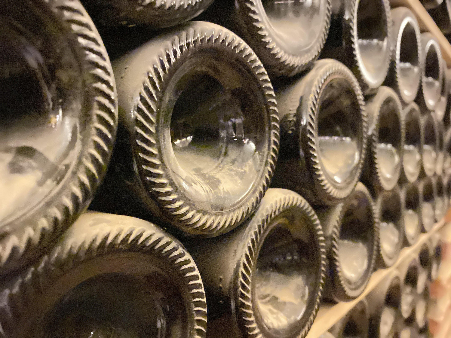 Spanish wine classification by aging period Del Duero Wines